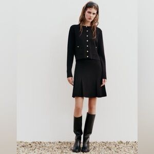 Zara box pleat knit mini skirt in black